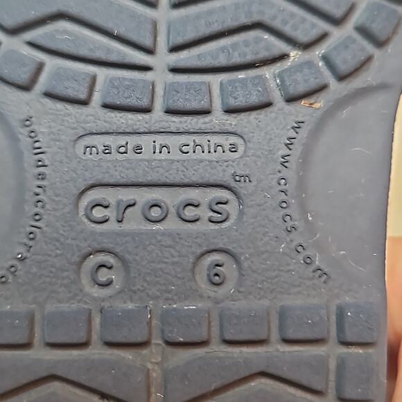 CROCS Unisex Navy Blue Strappy Sandals for Toddler - Picture 6 of 8